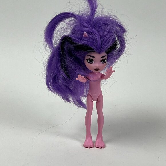 Mattel Monster High Minis Purple Haired Werewolf Vampire Doll - Picture 1 of 6